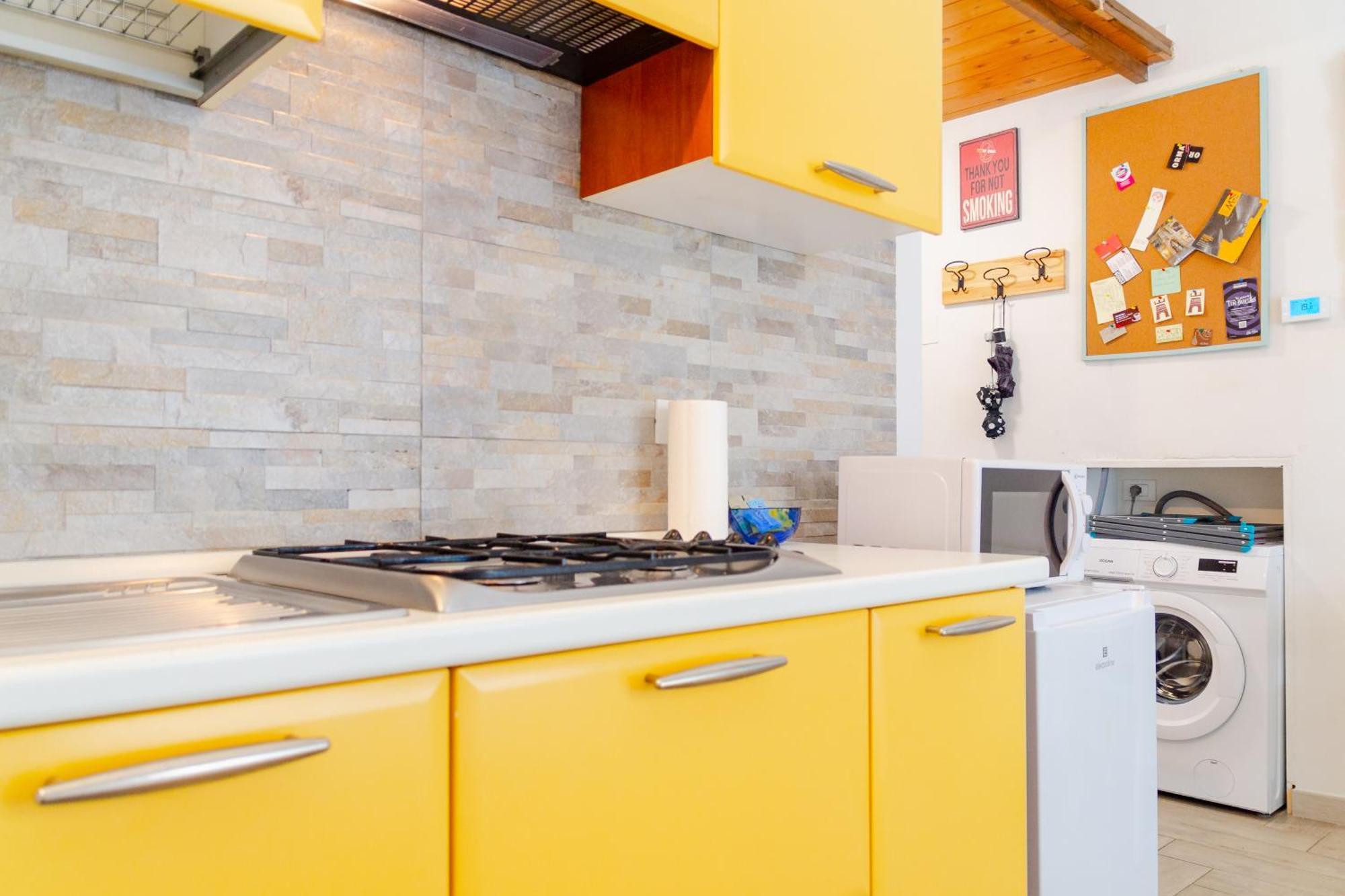La Piccola By Happyhostorino Apartment Екстериор снимка